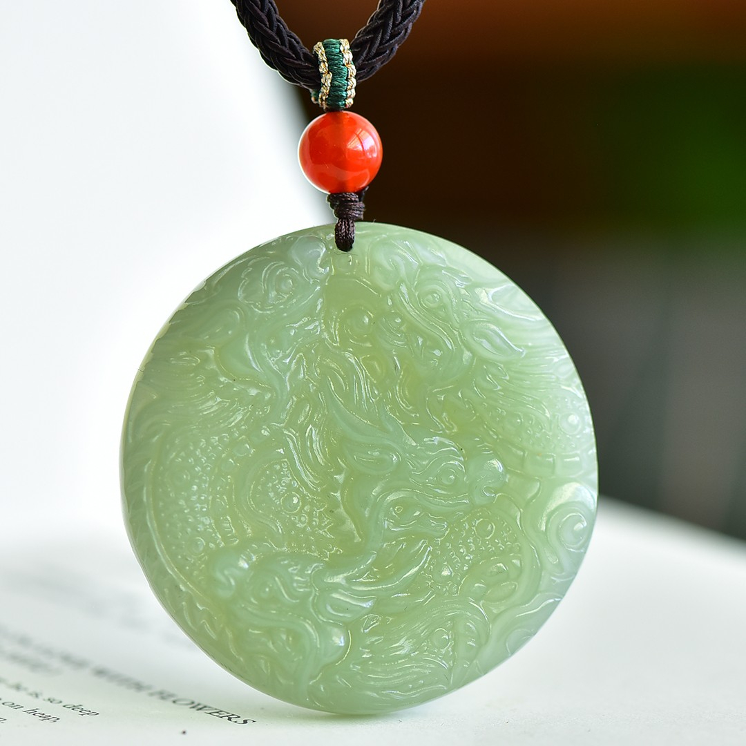 Collier avec pendentif Dragon  - Fine Jewelry & Watches Photos avis et prix
