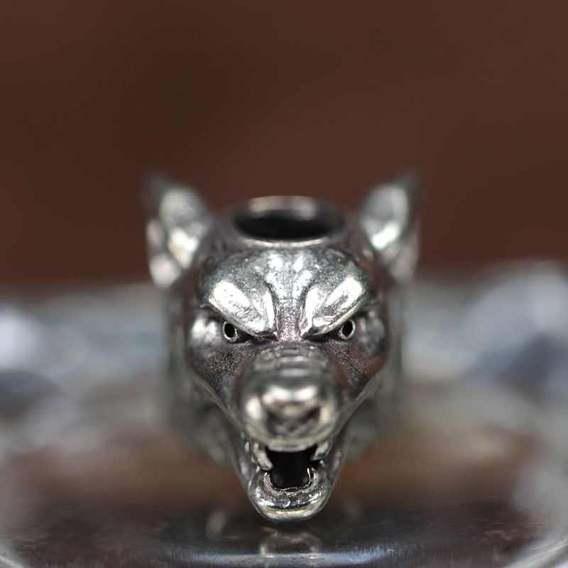 Sculpture de tête de guerriers - Wolf Jewelry & Watches Tampa avis et prix