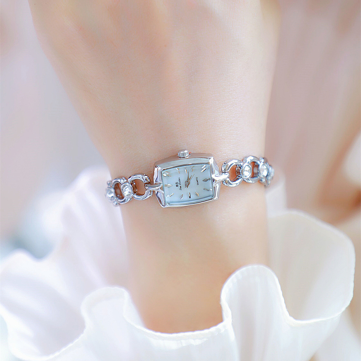 UTHAI – montre de luxe pour fe - Jewelry Watches Brands avis et prix