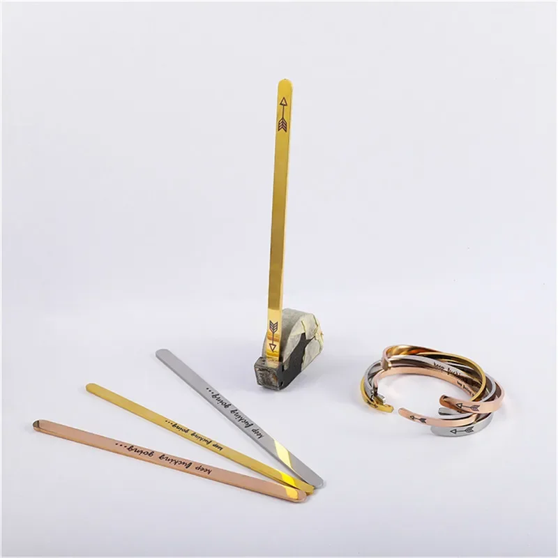Bracelet manchette droit en ac - Cuff Bangle Bracelet avis et prix
